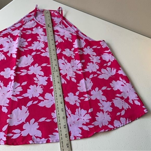Paper Crane‎ lavender and hot pink flowy Hawaiian floral halter top. Size M - Picture 4 of 7